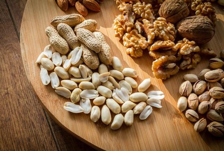 Mangiare frutta a guscio può migliorare la tua salute