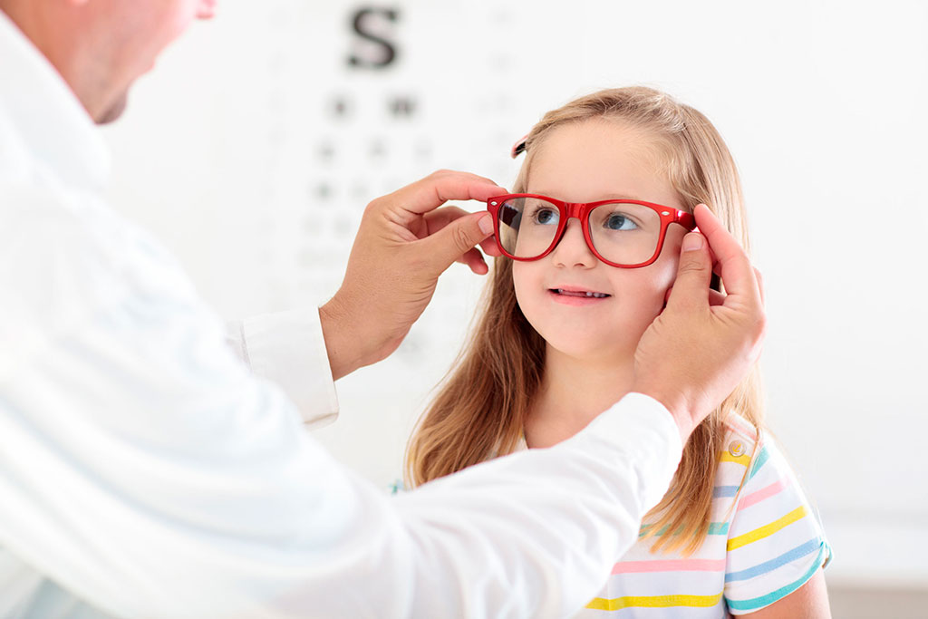 Occhio pigro nei bambini: cosa si può fare